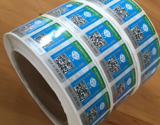 蜜桃在线视频标签制作，选择平贴瓶贴标签还是卷筒标签